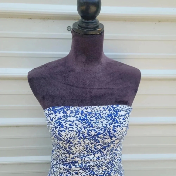 The Limited Blue Floral Strapless Boho Print Lightweight Stretch Maxi Dress Sz M - Picture 11 of 16